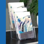 Suport pentru brosuri de prezentare 3 casete